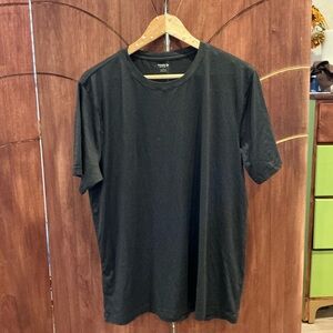 HP🖤 Old Navy Men’s Athletic Top